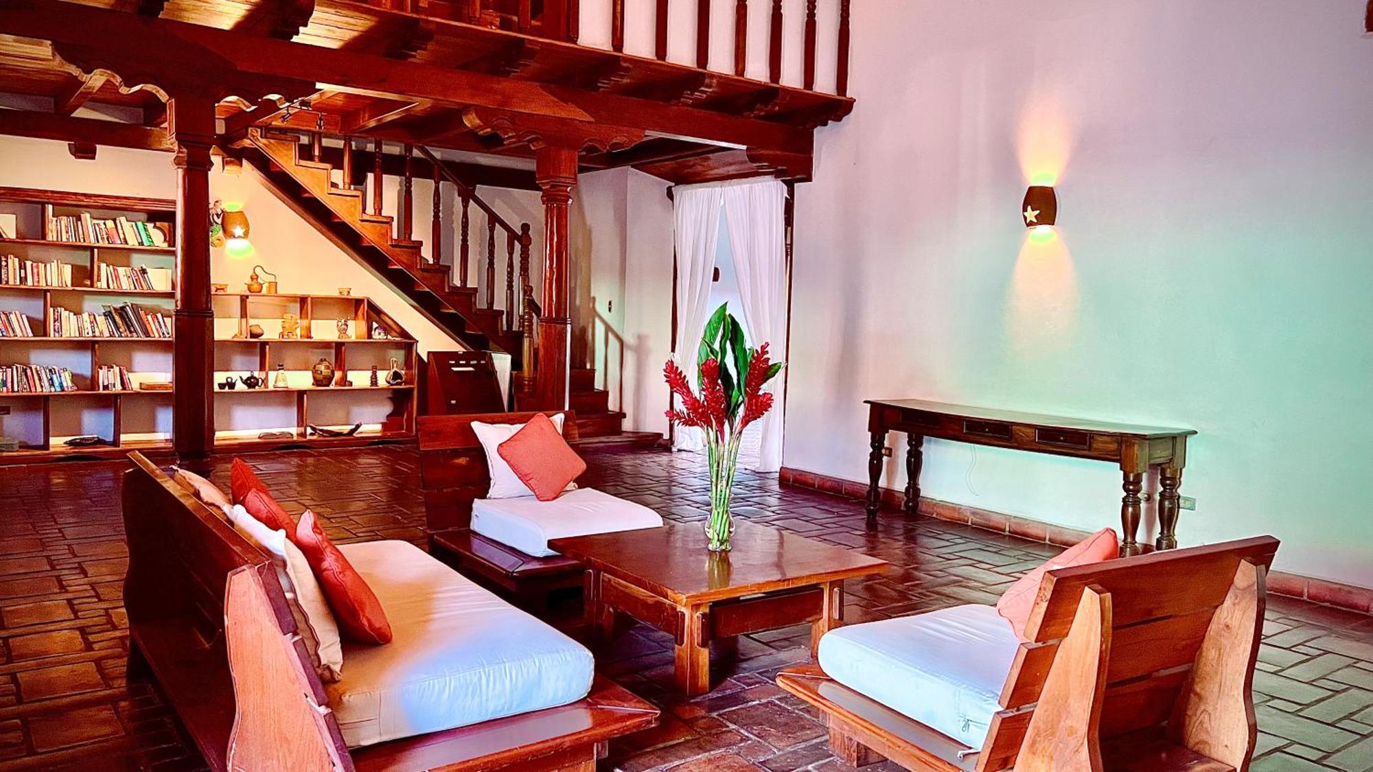 Miss Margrits Bed & Breakfast Granada Bagian luar foto