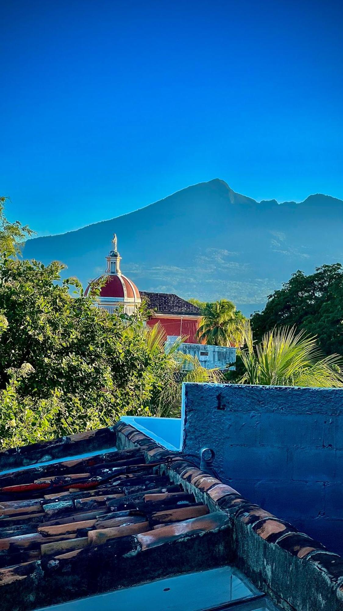 Miss Margrits Bed & Breakfast Granada Bagian luar foto