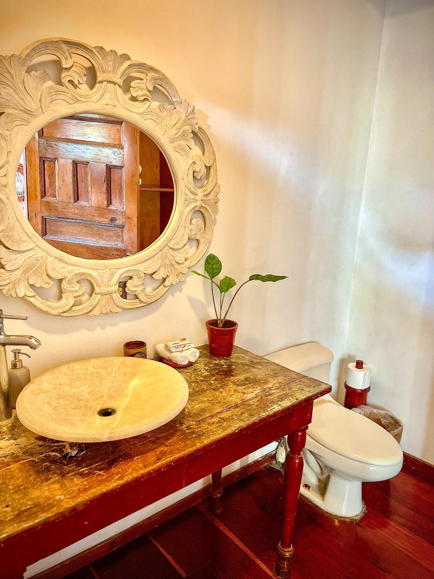 Miss Margrits Bed & Breakfast Granada Bagian luar foto